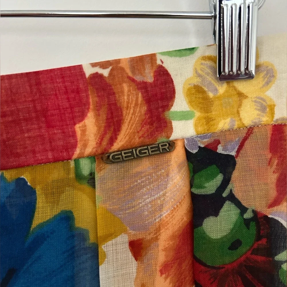 Vintage GEIGER Austrian Fine New Wool Colorful floral Pleated Skirt - Picture 4 of 11